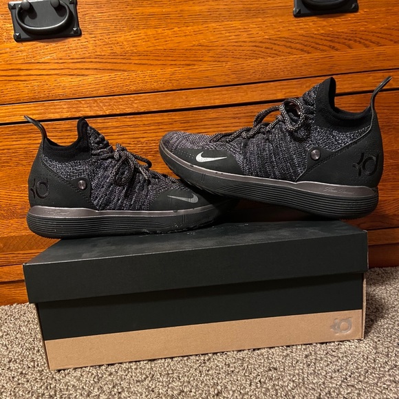 kd 11 all black
